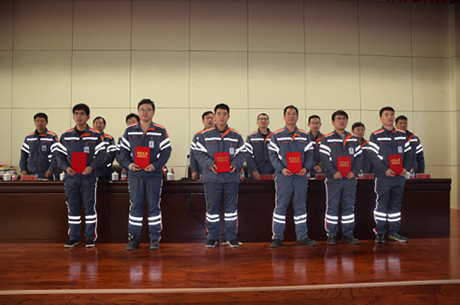 8c69a67638ea471e86947abfbe5eb4f4