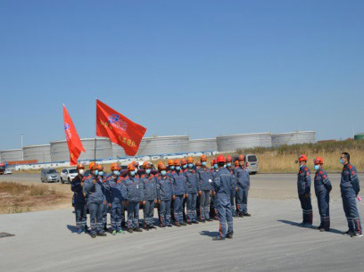 be30a968999f4432a7ee0a843f7ce002