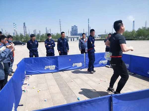 石化公司组织“喜庆五一·趣味运动会”