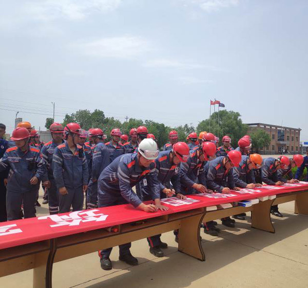 cbb5e903bdcf4c78924430a4e2dad6d4