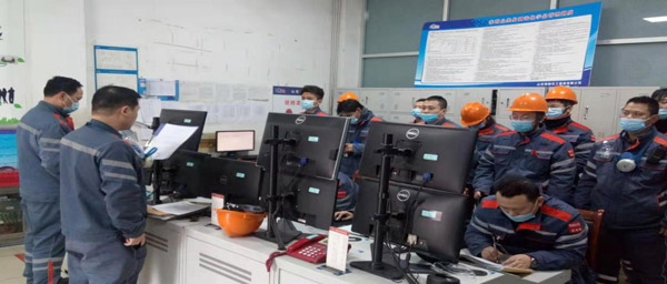 e5fb0f64c17e4b90b86c2e9ede691758