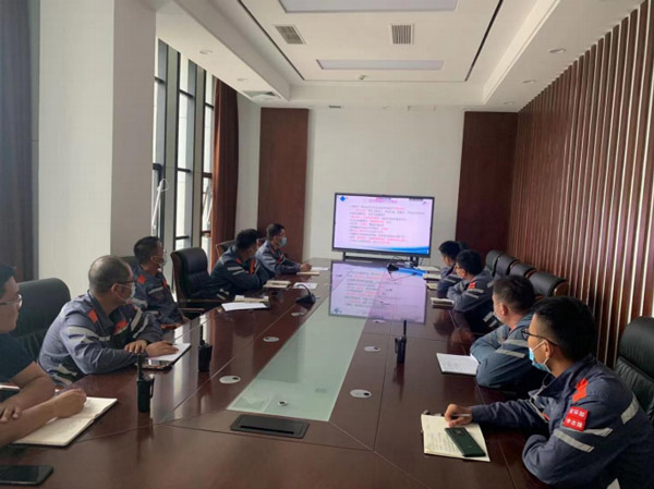 dcabeb3414af4db7b6b906a5d824d701