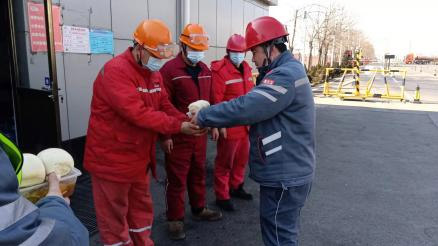 13ea0e3b17f34bf1972bbff3b0bc2c5b