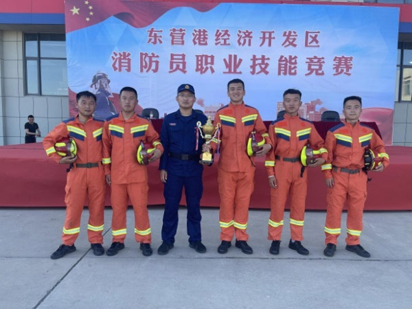 06882e38e9464b768fbc13fb96b6a28d