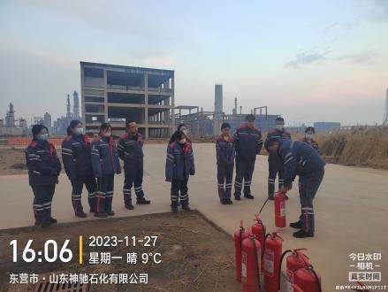 cb7311104fb24cb596c2fec1cde4cb4b