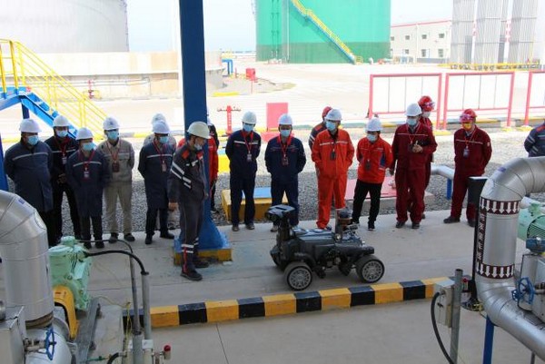 1b0f35a0bf874f59833fbe869ae81dd1