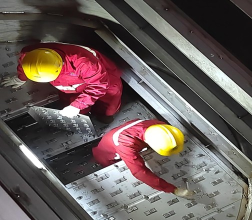 c2ff17c9cf334ebe91be8bd98535b4c1