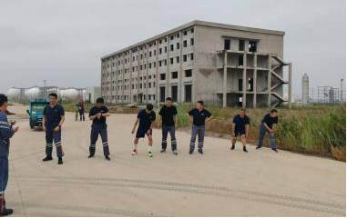 “奔驰吧，，，清静人”点亮清静征程