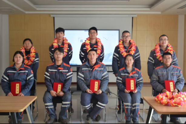 eec09d21b2f24bc58763ce364d5581b6