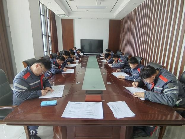 手艺练兵强基本 实干继承促开展 ——南宫国际仓储工艺装备手艺提升活动纪实