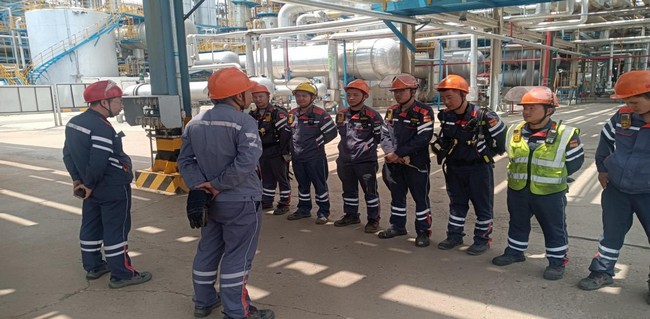 15ca2d509023469a8525332a57efd664